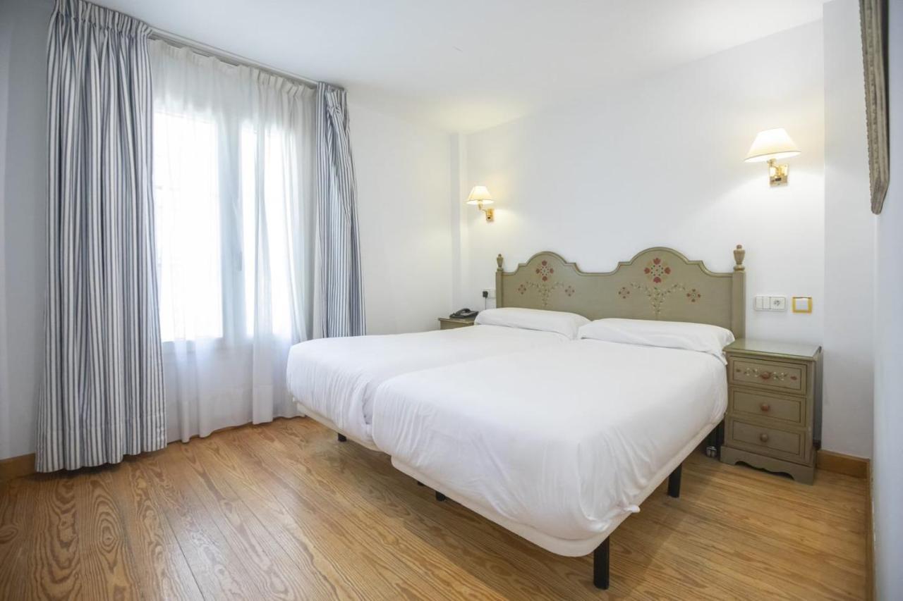 Apartamentos Soho Boutique Vistahermosa Ель-Пуерто-де-Санта-Марія Екстер'єр фото